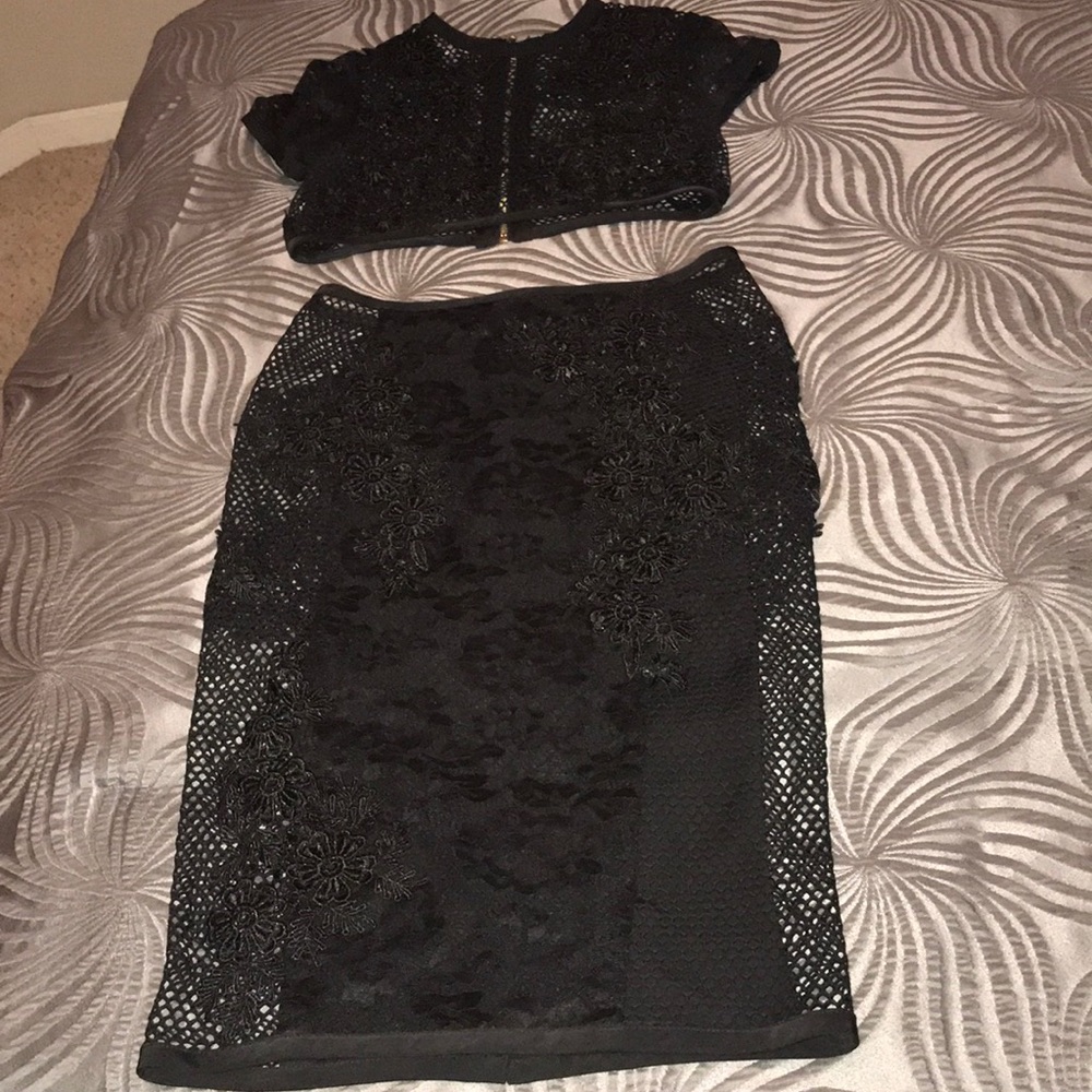 2 piece black set